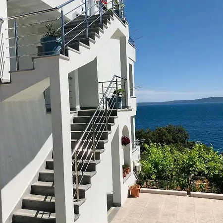 Villa Dani Sea & Pool Apartments Trogir Exterior photo