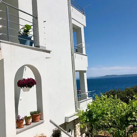 Villa Dani Sea & Pool Apartments Trogir Exterior photo